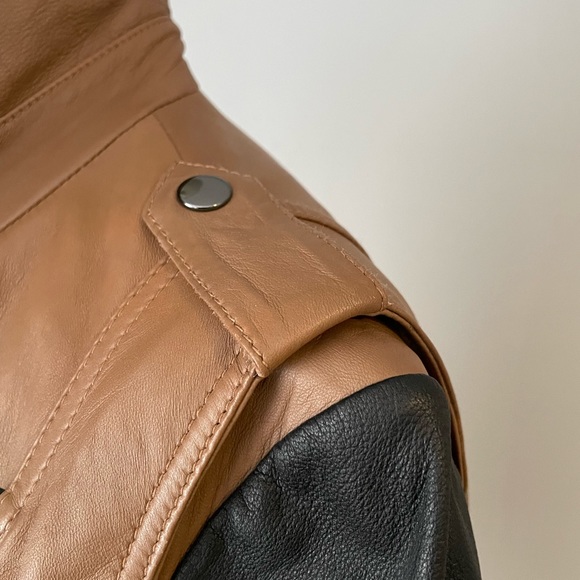 Two-tone leather jacket - Picture 8 of 8